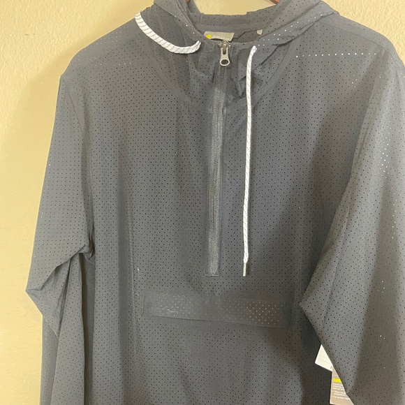 Zella lightweight mesh fabric swimsuit coverup NWT with hood - Picture 3 of 7